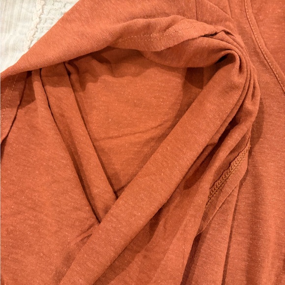 Democracy Blouse Womens Large Rust Orange V Neck Sparkly Flowy Rayon Linen - Picture 4 of 7